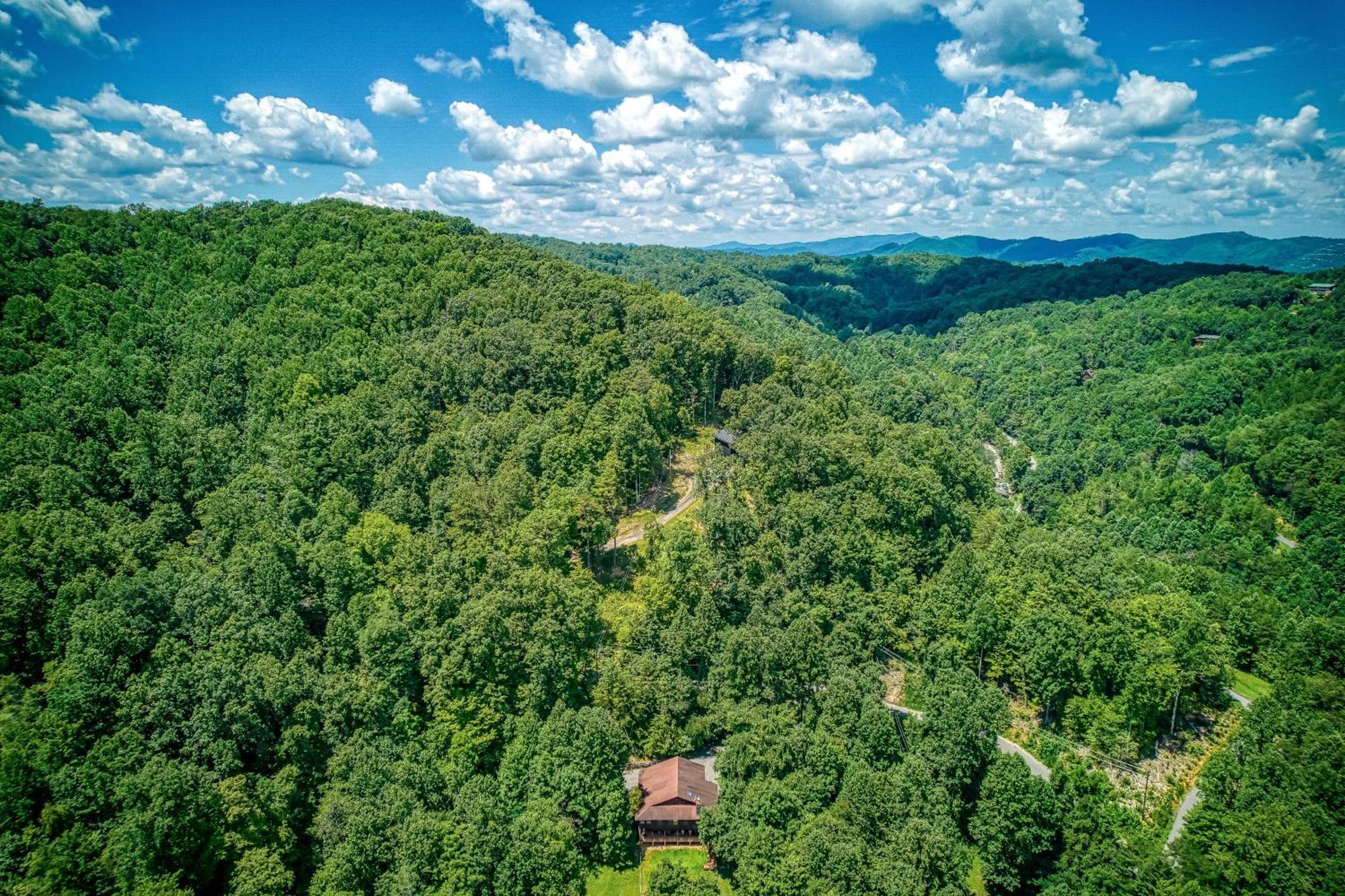 The Nuthouse Ii, Pool Table, Wifi, 1089 Free Tickets Each Paid Day, Dollywood And More Sevierville Exterior foto